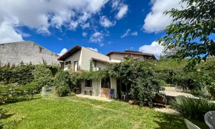 Casa com 6 quartos à venda na Rua Clemente Albini, 134, Pilarzinho, Curitiba
