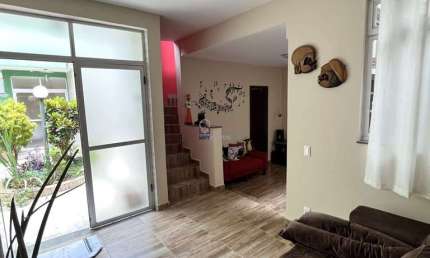 Casa em condomínio fechado com 3 quartos à venda na Rua José Joaquim Duarte, 61, Heliópolis, Belo Horizonte por R$ 450.000