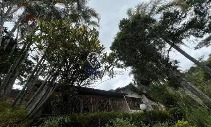 Casa em condomínio fechado com 4 quartos à venda na Alameda Serra da Mantiqueira, 118, Vila Del Rey, Nova Lima por R$ 3.200.000