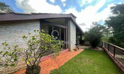 Casa em condomínio fechado com 4 quartos à venda na Alameda Serra do Curral, 340, Vila Del Rey, Nova Lima por R$ 2.700.000