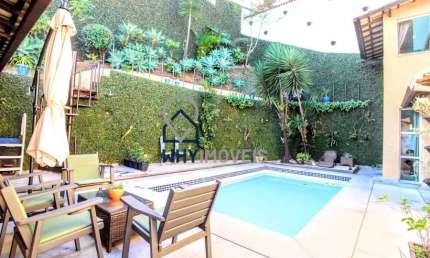 Casa com 4 quartos à venda na Cosmos, 45, Santa Lúcia, Belo Horizonte por R$ 2.780.000