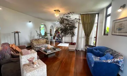 Casa com 4 quartos à venda na rua rádio, 171, são lucas, belo horizonte por r$ 1.390.000