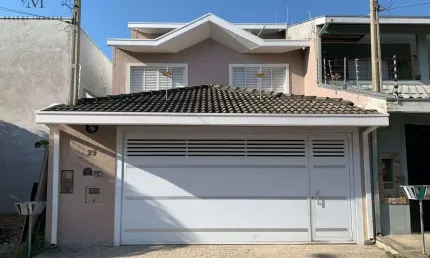Casa com 3 quartos à venda na Rua Darel Valença Lins, 29, Loteamento Villa Branca, Jacareí