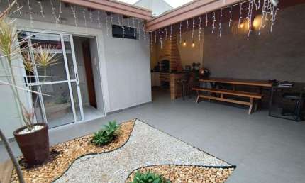Sobrado- Condomínio Residence Club- Vila Branca- Jacareí- 3 dormitórios- 100m²