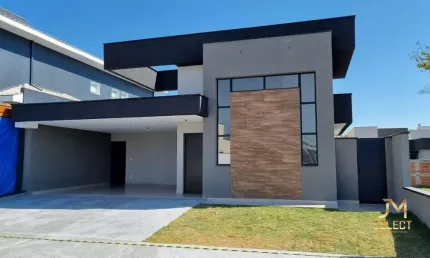 Casa de Condomínio à venda / 3 Quartos / 1 Suíte / 3 Banheiros / 300m² / 4 vagas