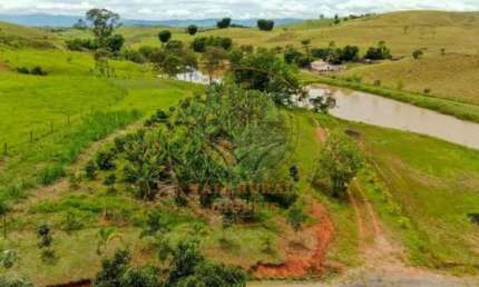 Chácara / sítio com 3 quartos à venda no Centro, Natividade da Serra 