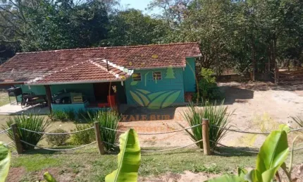 EXCENTE SÍTIO DE 6 ALQUEIRES EM SJCAMPOS COM MUITAS BENFEITORIAS! ST00103