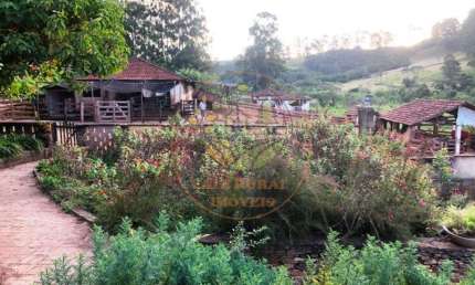 OPORTUNIDADE! EXCELENTE FAZENDA COM 220 HECTARES NA SERRA DA MANTIQUEIRA! FA00073