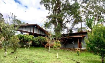 MARAVILHOSO SÍTIO DE 50.000 M², COM CASA, LAGOS, BAIA E MUITO MAIS! ACEITA PERMUTA! ST00073