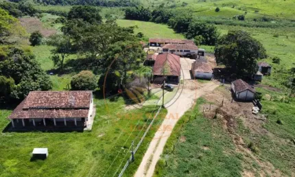 MARAVILHOSA FAZENDA NO VALE DO PARAÍBA COM 70 ALQUEIRES! FA00064