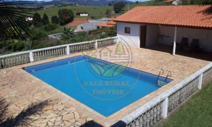 BELÍSSIMA CHÁCARA  DE 5.700 M² COM PISCINA NO SUL DE MINAS,PORTEIRA FECHADA ! CH00154