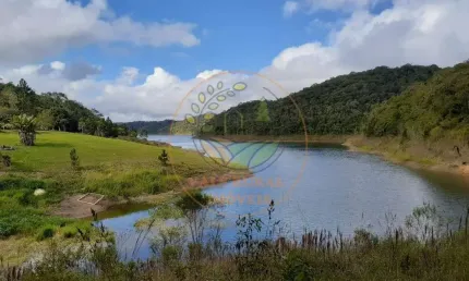 IMPERDÍVEL! EXCELENTE CHÁCARA DE 8.000 M² EM PARAIBUNA, COM ACESSO A REPRESA! ESTUDA PERMUTA! CH00095