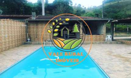 EXCELENTE CHÁCARA COM PISCINA EM MONTEIRO LOBATO, COM 1.100 M²! AVALIA PROPOSTA! CH00064