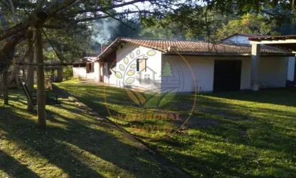 EXCELENTE CHÁCARA COM 3.000 M² EM MONTEIRO LOBATO COM LOCALIZAÇÃO PRIVILEGIADA!    CH00039