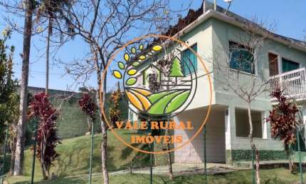 EXCELENTE CASA PRÓXIMA DA PRAIA COM TERRENO DE 2 LOTES EM CARAGUATATUBA! CA00008