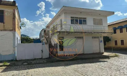 PONTO COMERCIAL E TERRENO COM 1.457M² EM MONTE SIÃO - MG  PT00006