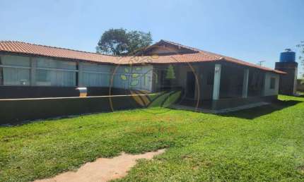 OPORTUNIDADE! ÓTIMA CHÁCARA COM PISCINA E SALÃO DE FESTAS EM SUMARÉ- SP  CH00285