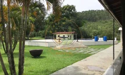 Maravilhoso sitio com salão de festas, piscina e  chalé em são josé dos campos - sp  st00198