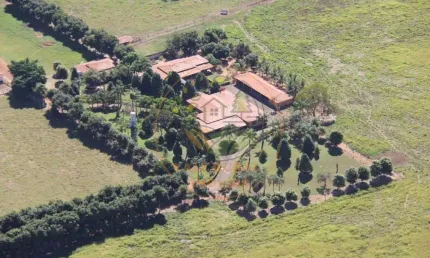 EXCELENTE FAZENDA 1000 ALQUEIRES PORTEIRA FECHADA EM FORMOSA - GO  FA00189