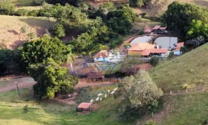 Maravilhosa fazenda de 90 alqueires em santa cruz de goiás - go  fa00198