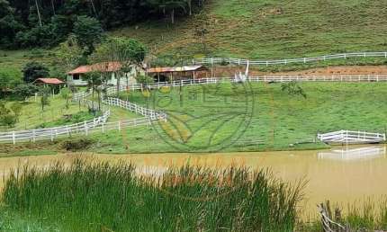 EXCELENTE! SITIO EXPETACULAR COM RIQUEZA DE ÁGUA EM SÃO LUIZ DO PARAITINGA - SP ST00210