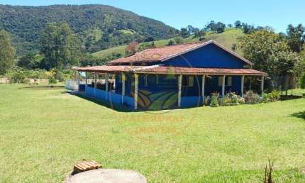 MARAVILHOSA CHÁCARA EM LAGOINHA - SP COM PISCINA E ÁREA GOURMET  CH00353