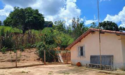 SITIO DE 24.000M² EM REDENÇÃO DA SERRA - SP  ST00248