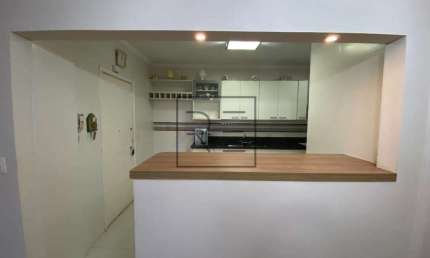 Apartamento à venda no Cambuí, com 3 quartos e 1 suíte, com 144 m².