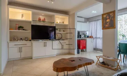 casa com 3 dormitórios, 1 suíte em condomínio atrás do Parque Ecológico