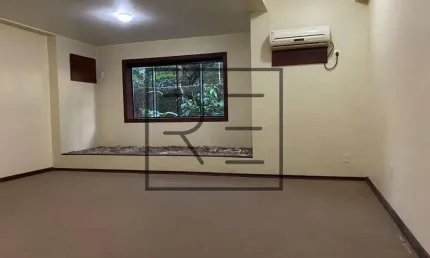 Casa para locação em Campinas, Jardim Planalto, com 0 suíte, com 318 m²