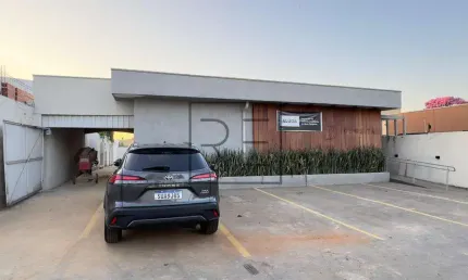 Casa para alugar em Campinas, Nova Campinas, com 4 quartos, com 220.9 m²