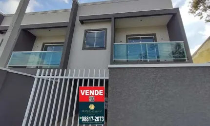 Sobrado para Venda em Curitiba, Sítio Cercado, 3 dormitórios, 1 suíte, 3 banheiros, 1 vaga