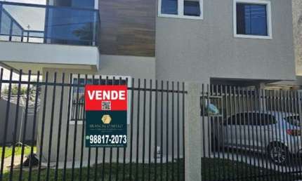 Sobrado para Venda em Curitiba, Sítio Cercado, 3 dormitórios, 1 suíte, 3 banheiros, 2 vagas