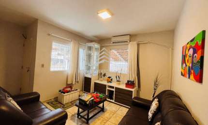 Casa com 3 quartos à venda na Morro do Sol, 140, Centro, Porto Belo por R$ 1.908.000
