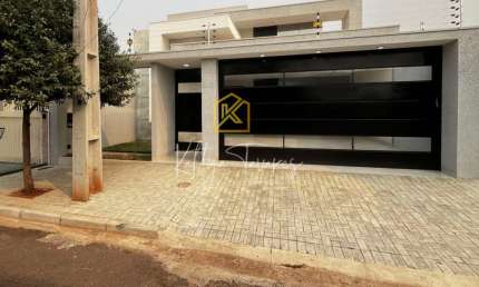 Casa à venda no bairro Parque Bandeirantes - Umuarama/PR