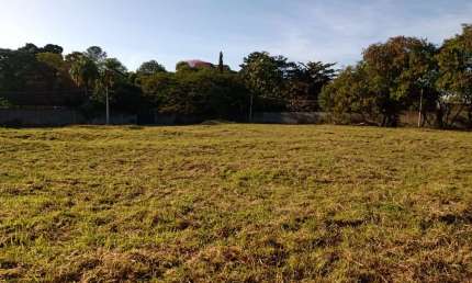 Terreno de esquina na entrada do Ondas, localização top em Piracicaba. Muita segurança e conforto!