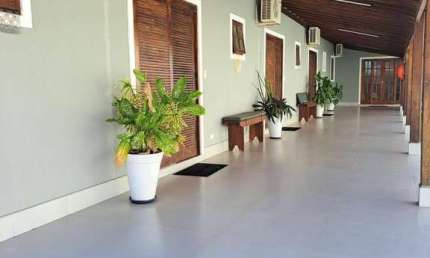 Rancho à Venda mobiliado na Represa Convívio Ondas Grandes, SP: Seu Refúgio Perfeito!