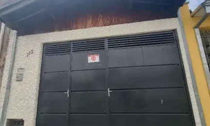 Venda ou locação! Casa com 2 quartos, 2 vagas e pronta para morar – Oportunidade em Piracicaba!