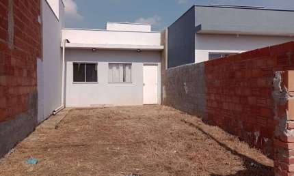 Casa com 2 quartos à venda no Independência, Saltinho 
