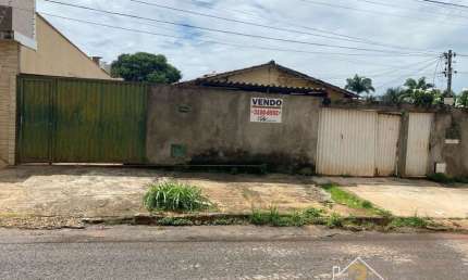 Casa com 3 quartos à venda na Belém, 22, Parque Amazônia, Goiânia por R$ 450.000