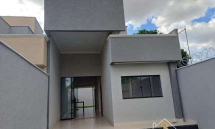Casa com 3 quartos à venda na F40, 1, Setor Faiçalville, Goiânia por R$ 486.000
