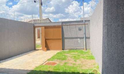 Casa com 2 quartos à venda na Das Candeias Qd 56 Lt 13, 2, Jardim Botânico, Goiânia por R$ 260.000