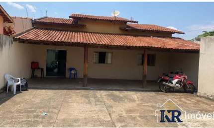 Casa com 3 quartos à venda na Alameda dos Buritis, 1, Aeroviário, Goiânia por R$ 1.500.000