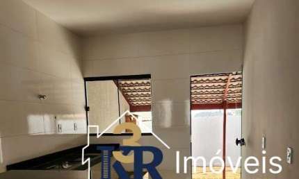 Casa com 2 quartos à venda na Clorita, 1, Independência - 3º Complemento, Aparecida de Goiânia por R$ 332.000