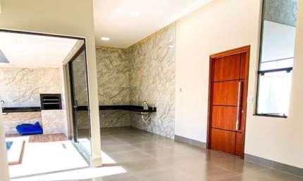 Casa com 3 quartos à venda na Avenida Presidente Vargas, 2, Residencial Ravena, Senador Canedo por R$ 719.000