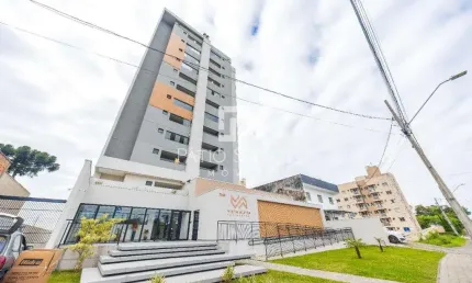 Apartamento com 2 Dormitórios, 1 Suíte, Sacada com Churrasqueira, 1 Vaga de Garagem.