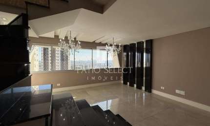 Apartamento com 222 m², 3 quartos sendo 1 suíte para alugar no bairro Água Verde.