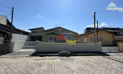 Casa com 4 dormitórios à venda, 163 m² por R$ 470.000,00 - Garcia - Blumenau/SC