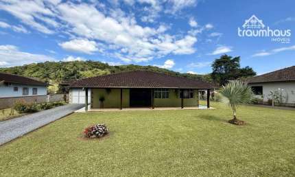 Casa com 3 dormitórios à venda, 260 m² por R$ 1.200.000,00 - Vila Itoupava - Blumenau/SC