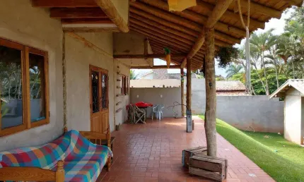 Casa à venda em Jaguariúna, Parque Ana Helena, com 4 quartos, com 210 m², Condomínio Ana Helena